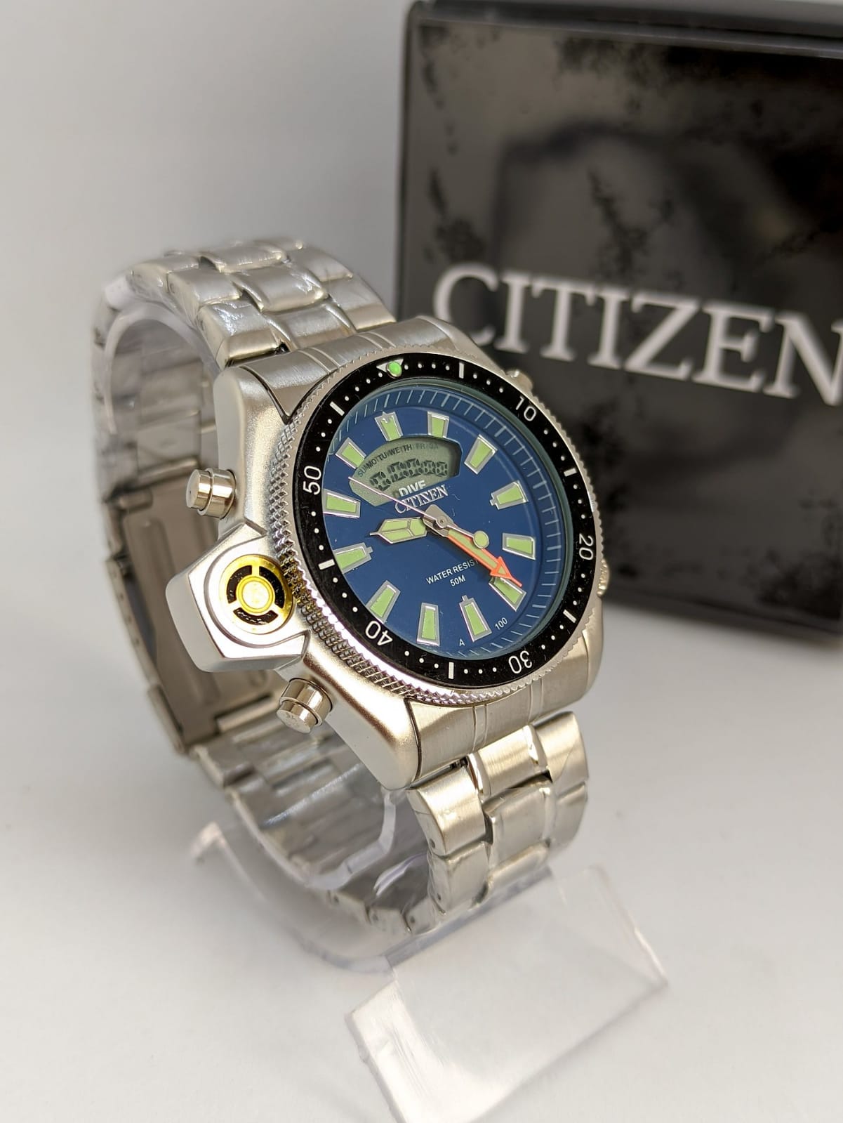 CITIZEN — foto 6
