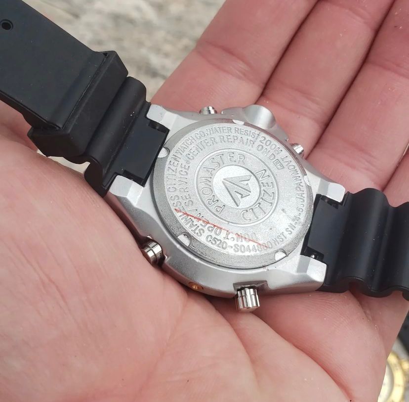 CITIZEN PULSEIRA BORRACHA — foto 6
