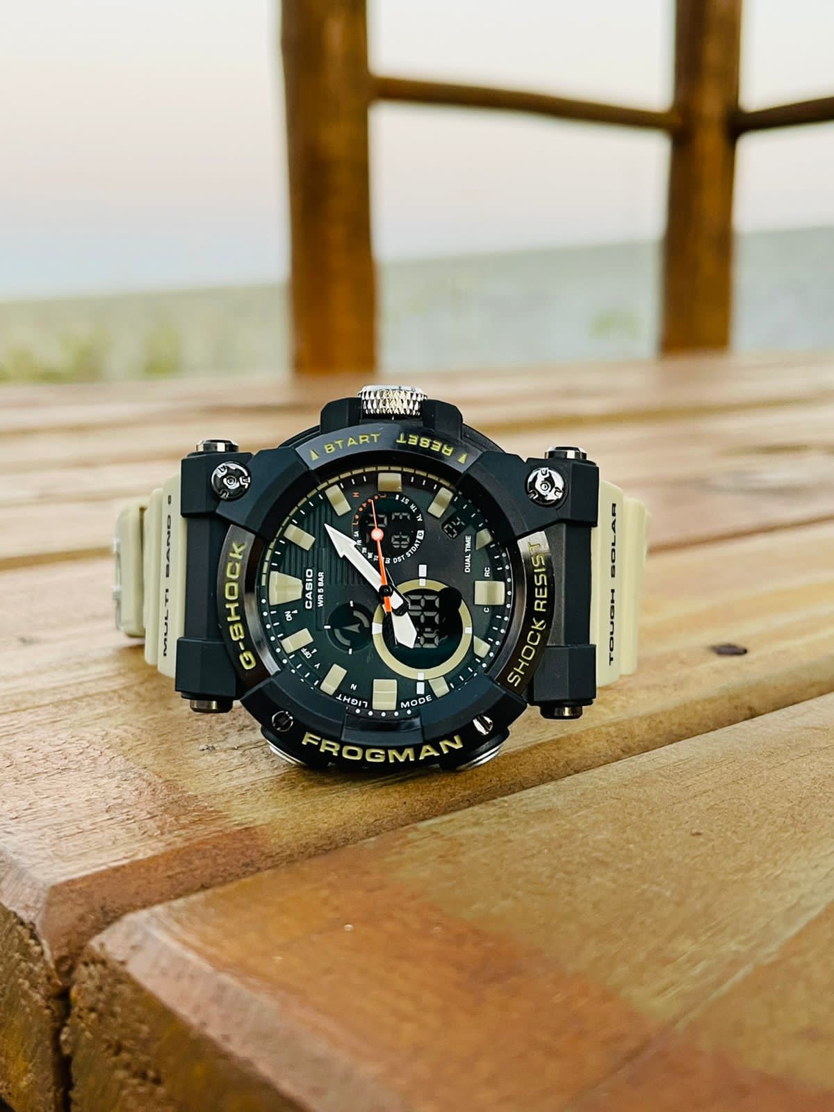 G-SHOCK FROGMAN — foto 8