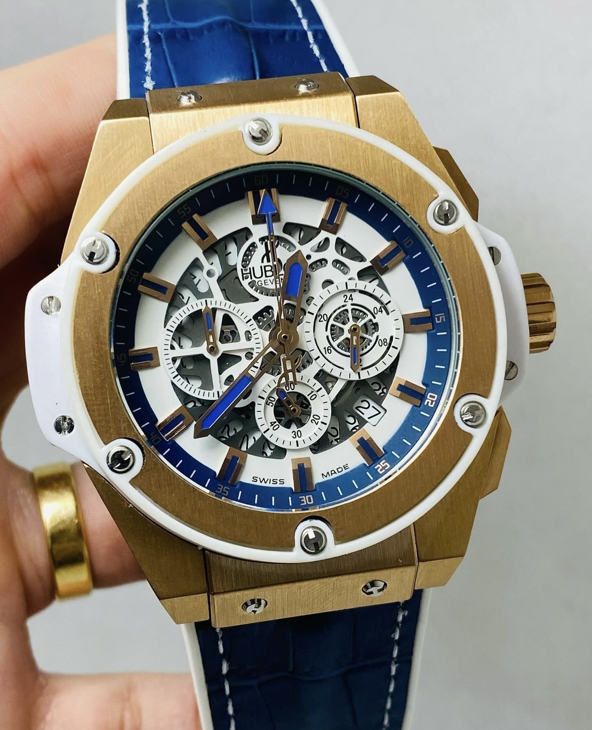 HUBLOT Miami — foto 2