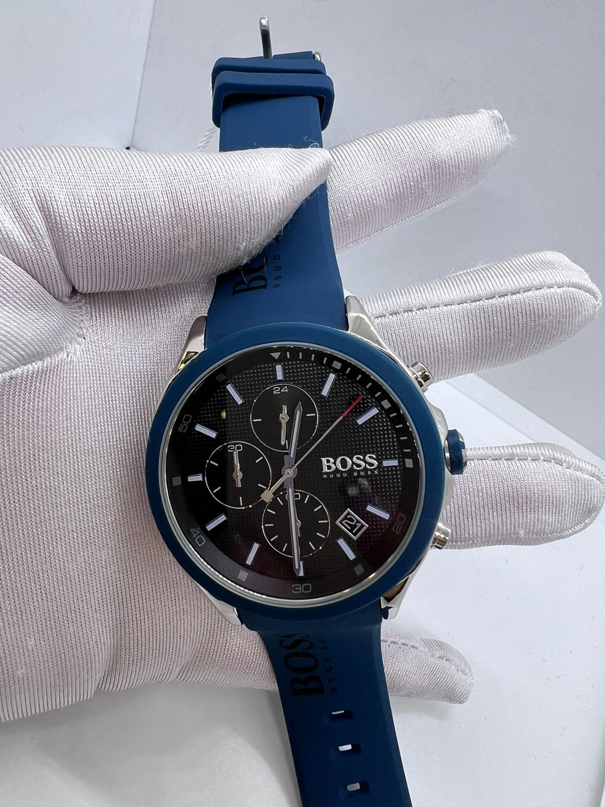 HUGO BOSS — foto 2