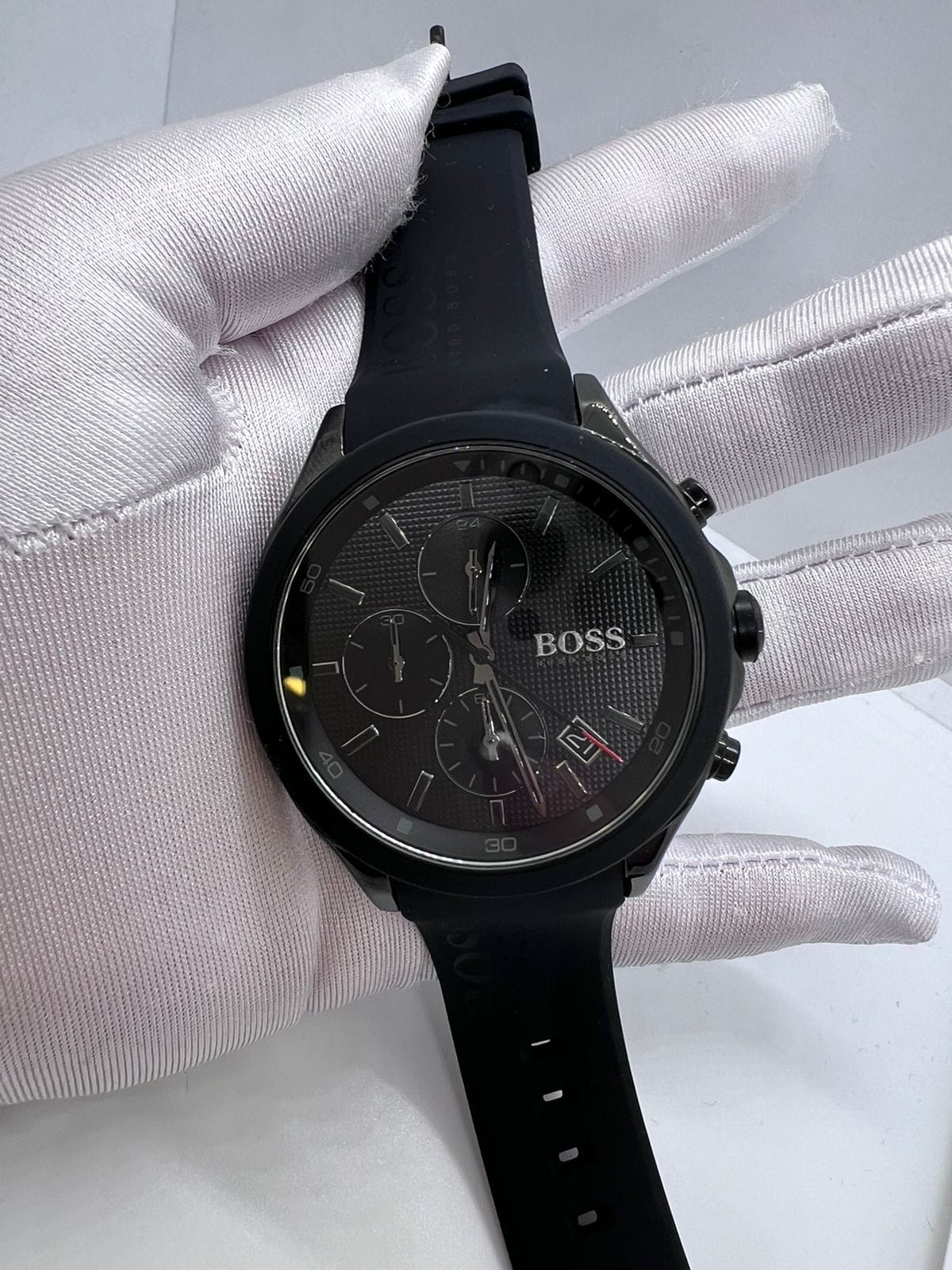 HUGO BOSS — foto 4