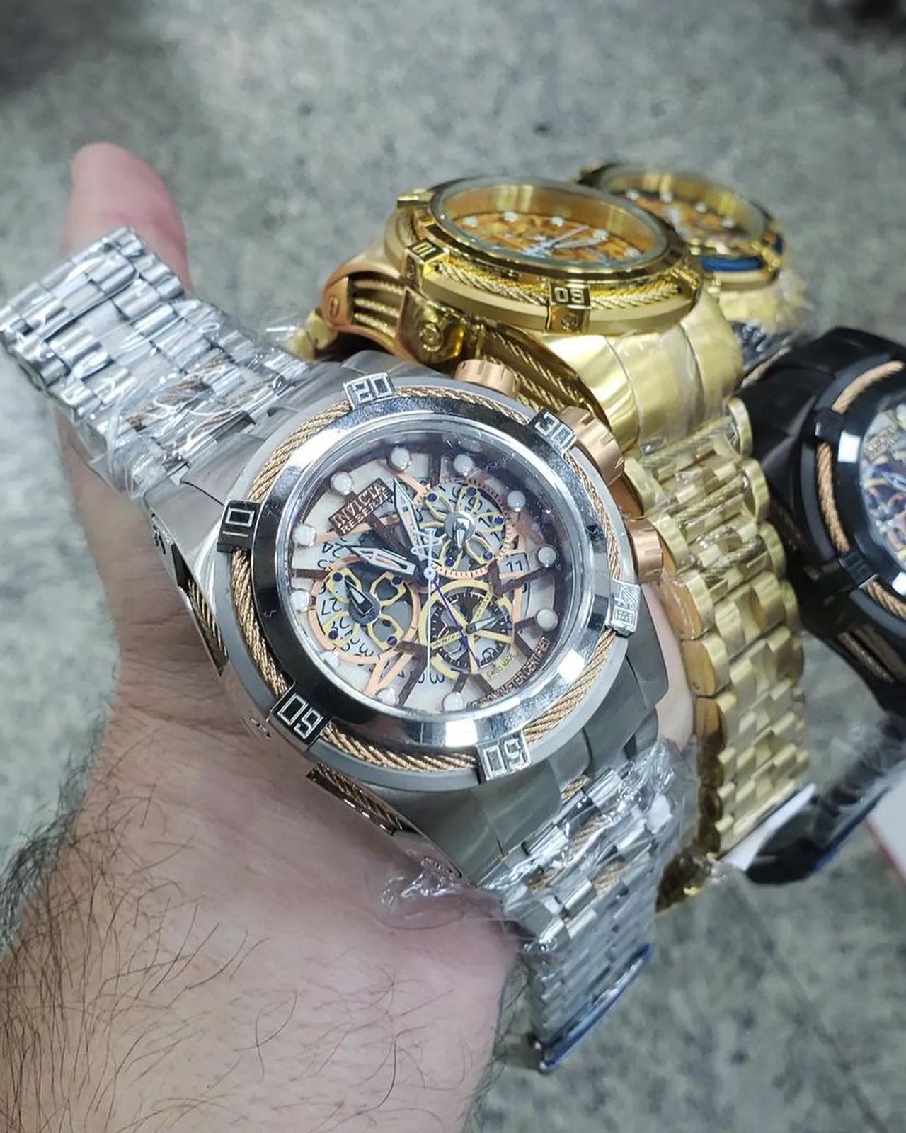 INVICTA BOLT ZEUS — foto 4