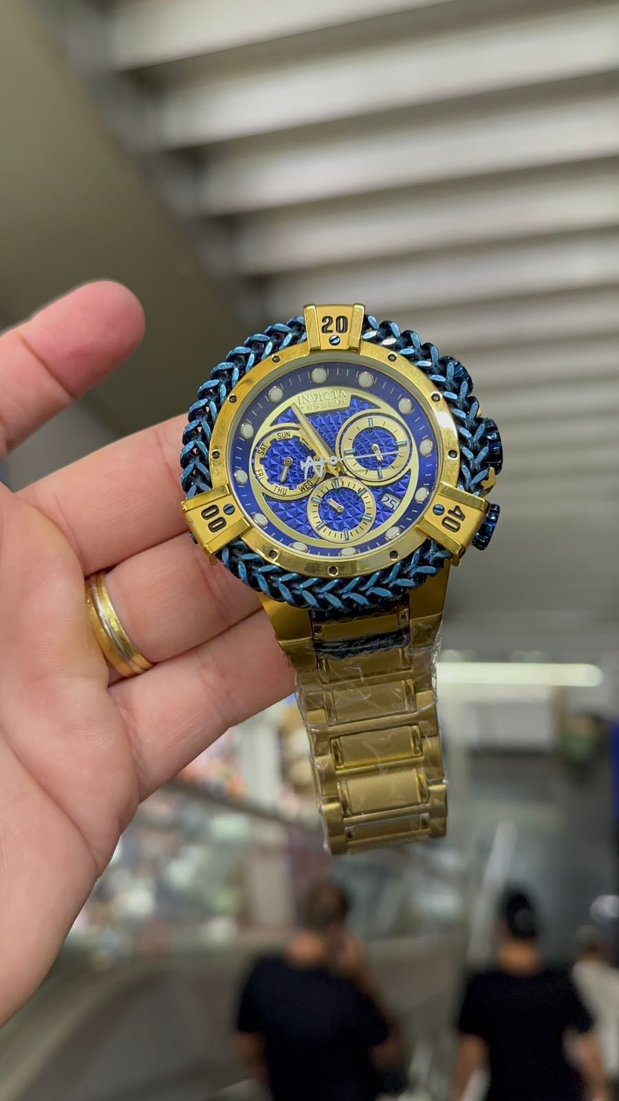 INVICTA HERCULES — foto 6