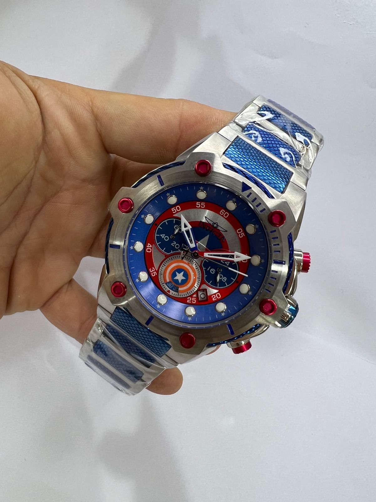 INVICTA HEROES
