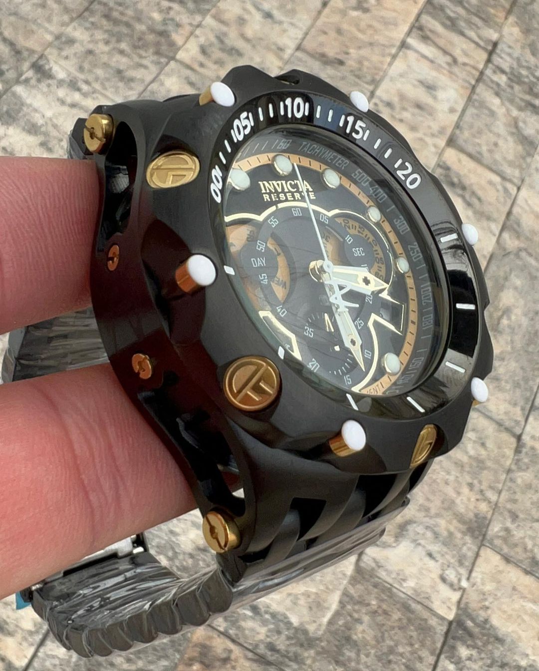 INVICTA HYBRID VENOM — foto 7