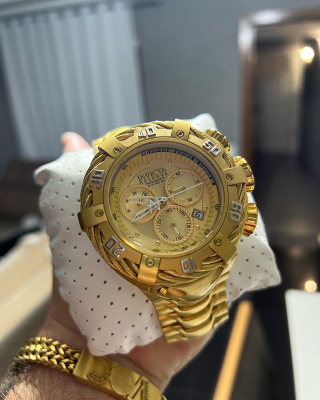 INVICTA THUNDERBOLT — foto 3