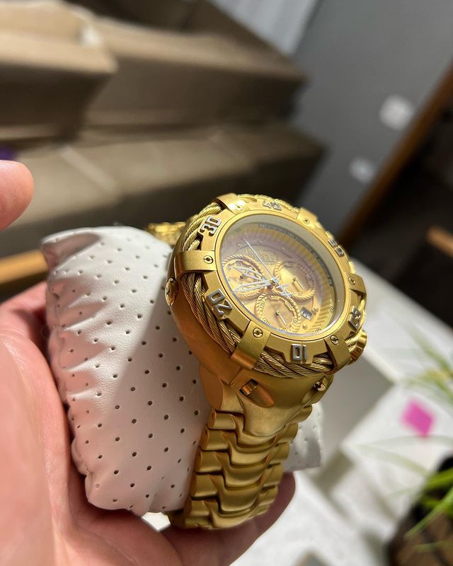 INVICTA THUNDERBOLT — foto 4