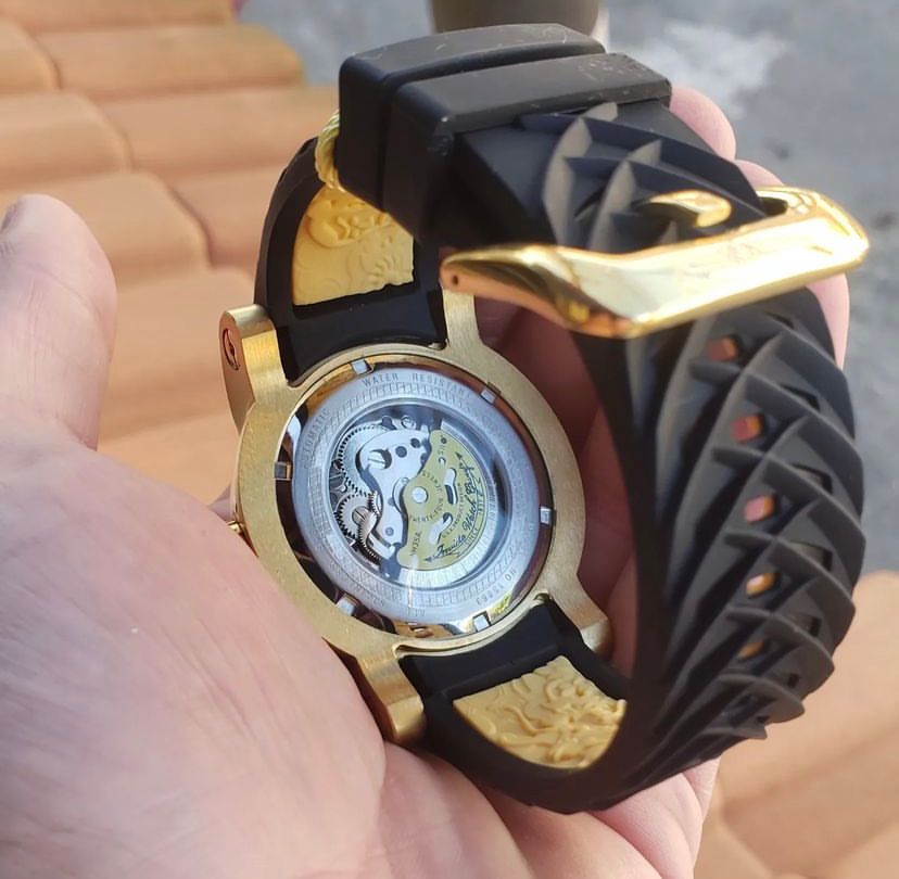 INVICTA YAKUZA — foto 2