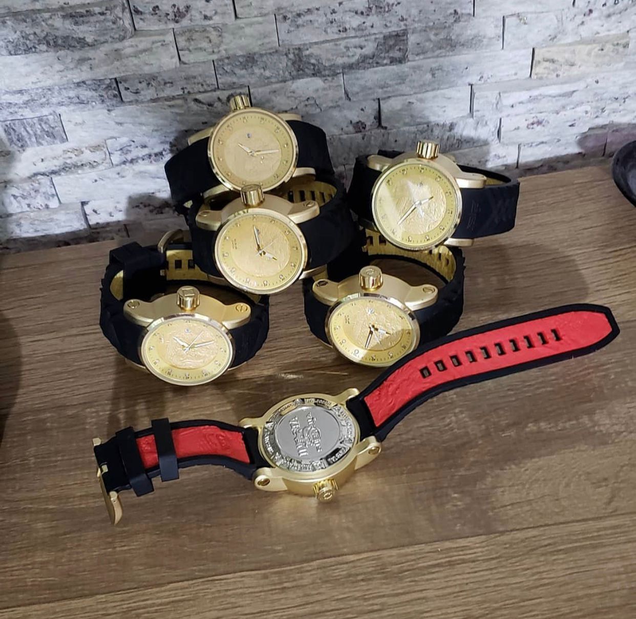 INVICTA YAKUZA — foto 6