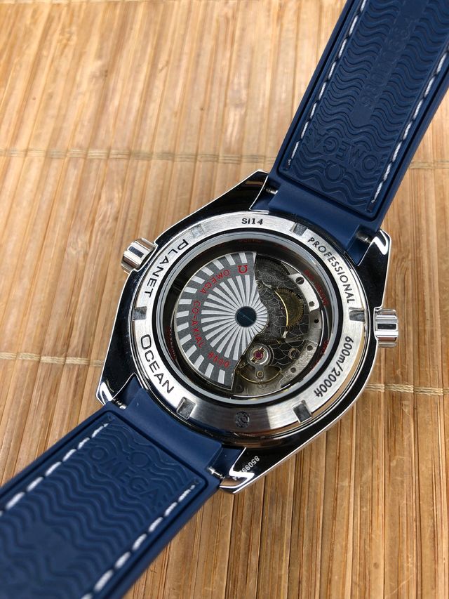 OMEGA — foto 3
