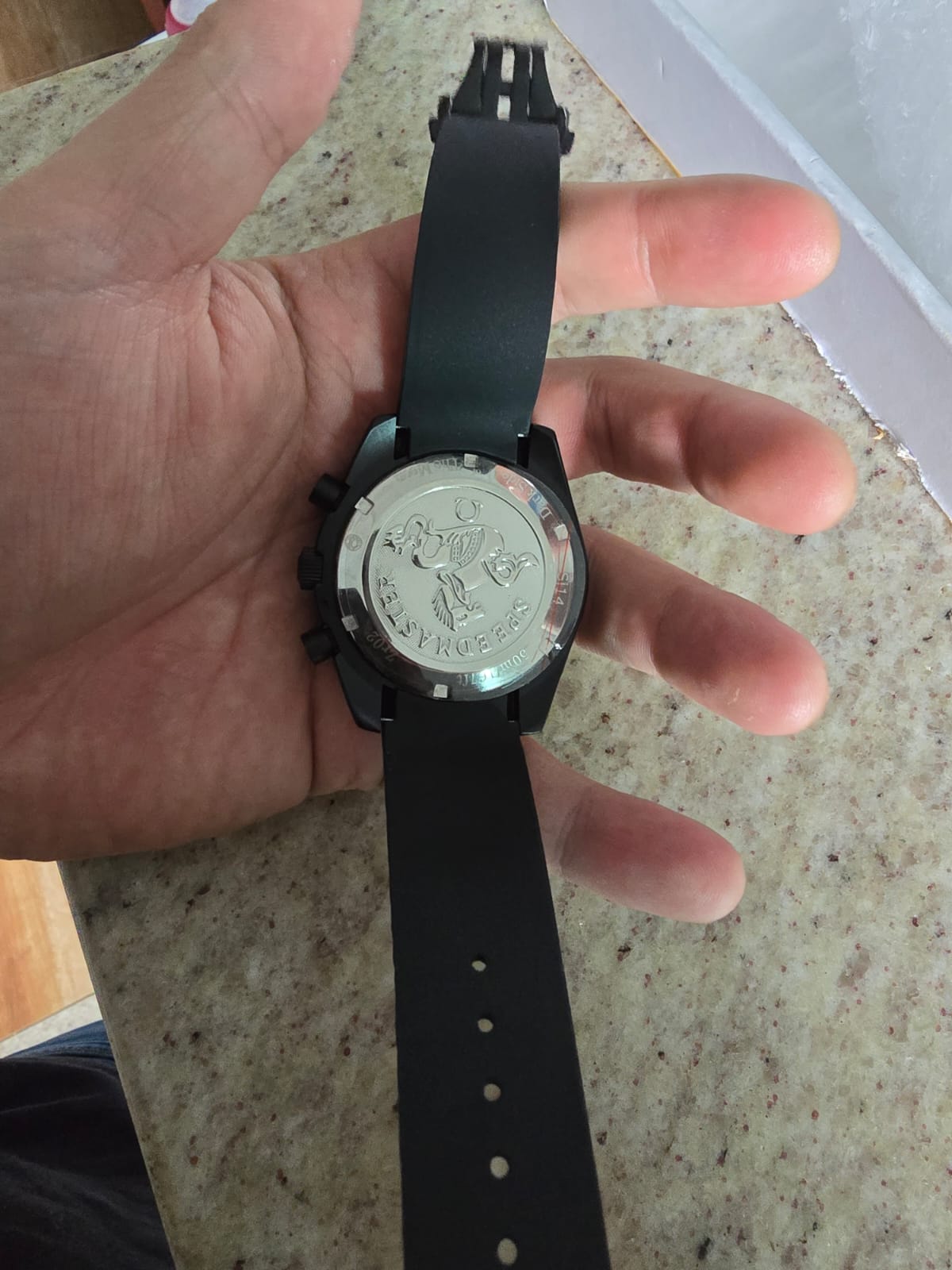 OMEGA BLACK — foto 2