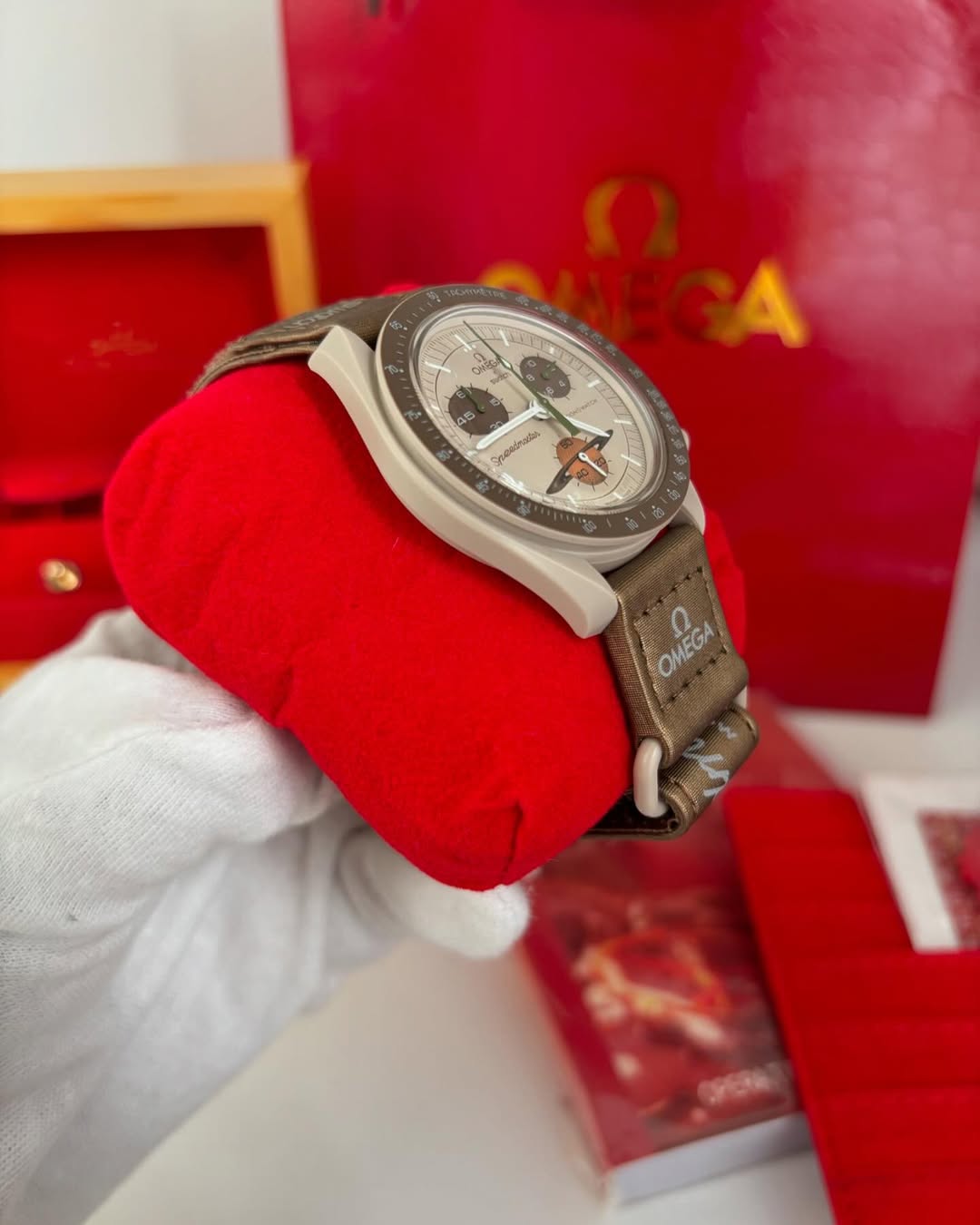 OMEGA SWATCH — foto 4