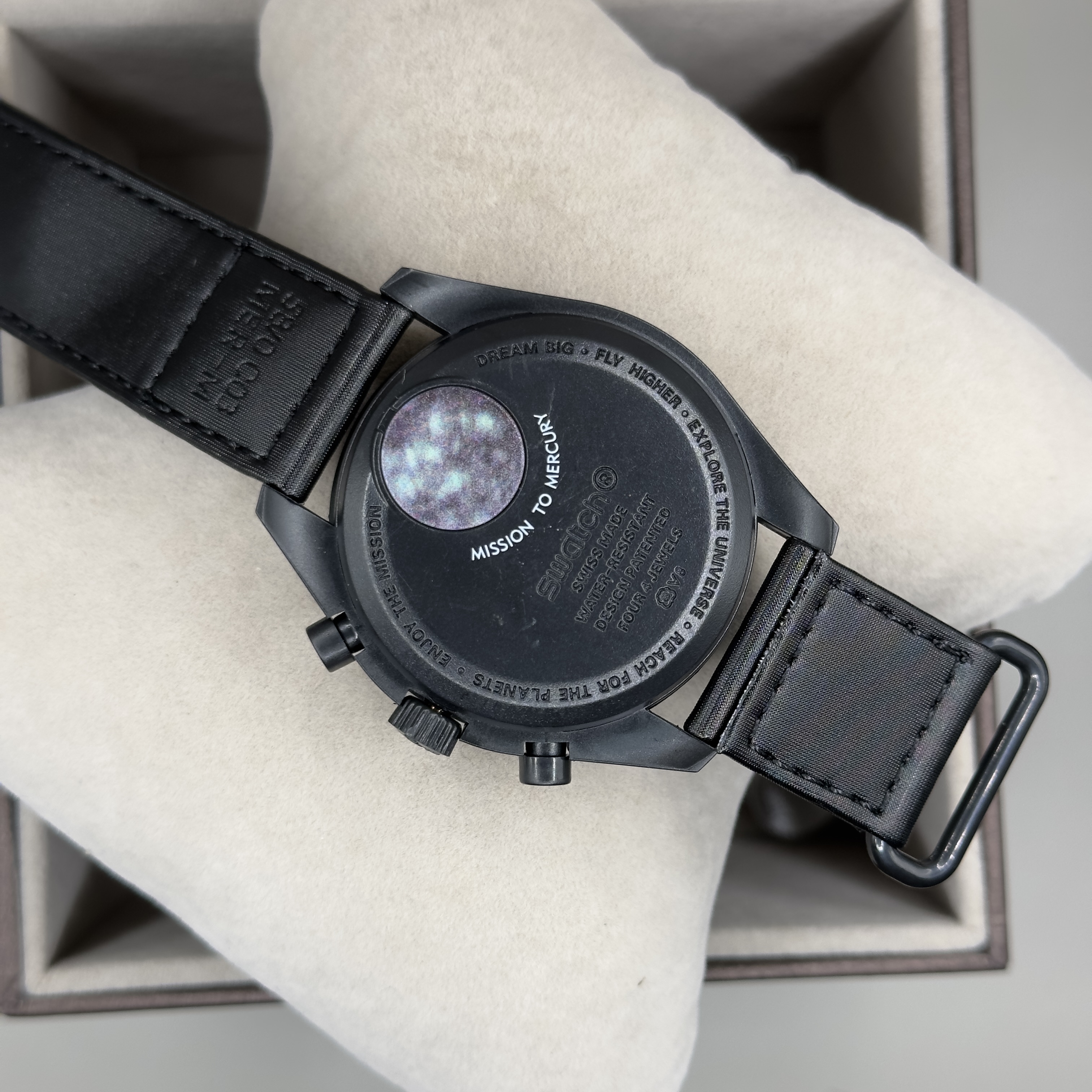 OMEGA SWATCH — foto 6
