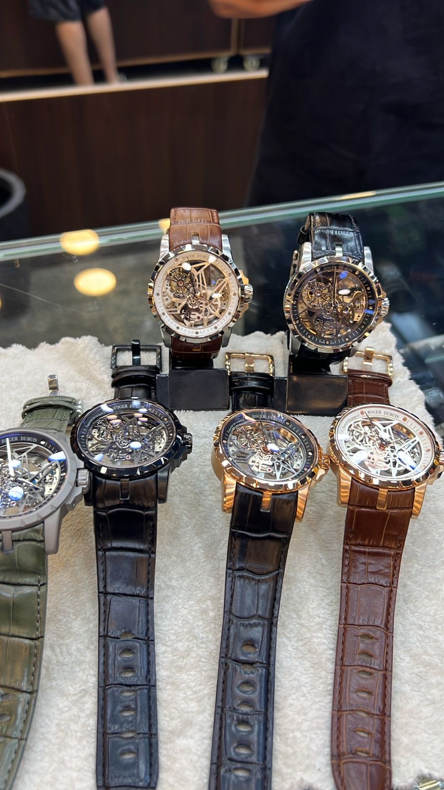 ROGER  DUBUIS EXCALIBUR — foto 2