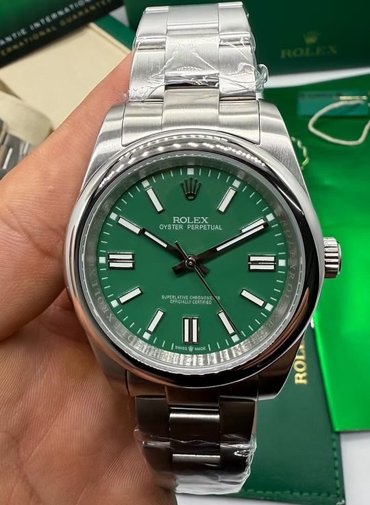 ROLEX OYSTER PERPETUAL M12 — foto 3