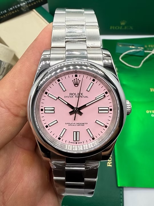 ROLEX OYSTER PERPETUAL M12